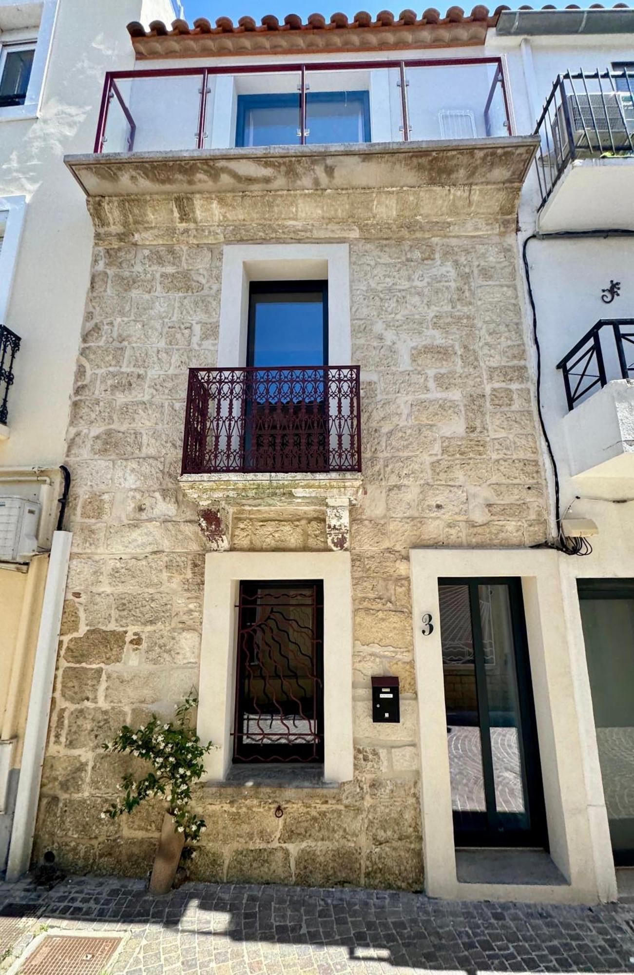 Maison De Village Renovee ! Le Grau-du-Roi Luaran gambar